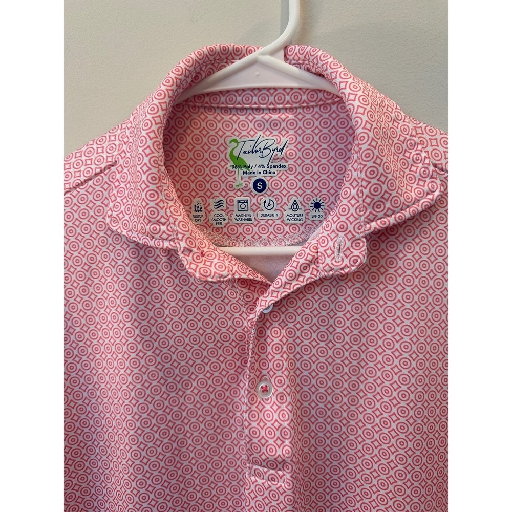 Men Small Tailorbyrd polo shirt pink and white geometric circle print.